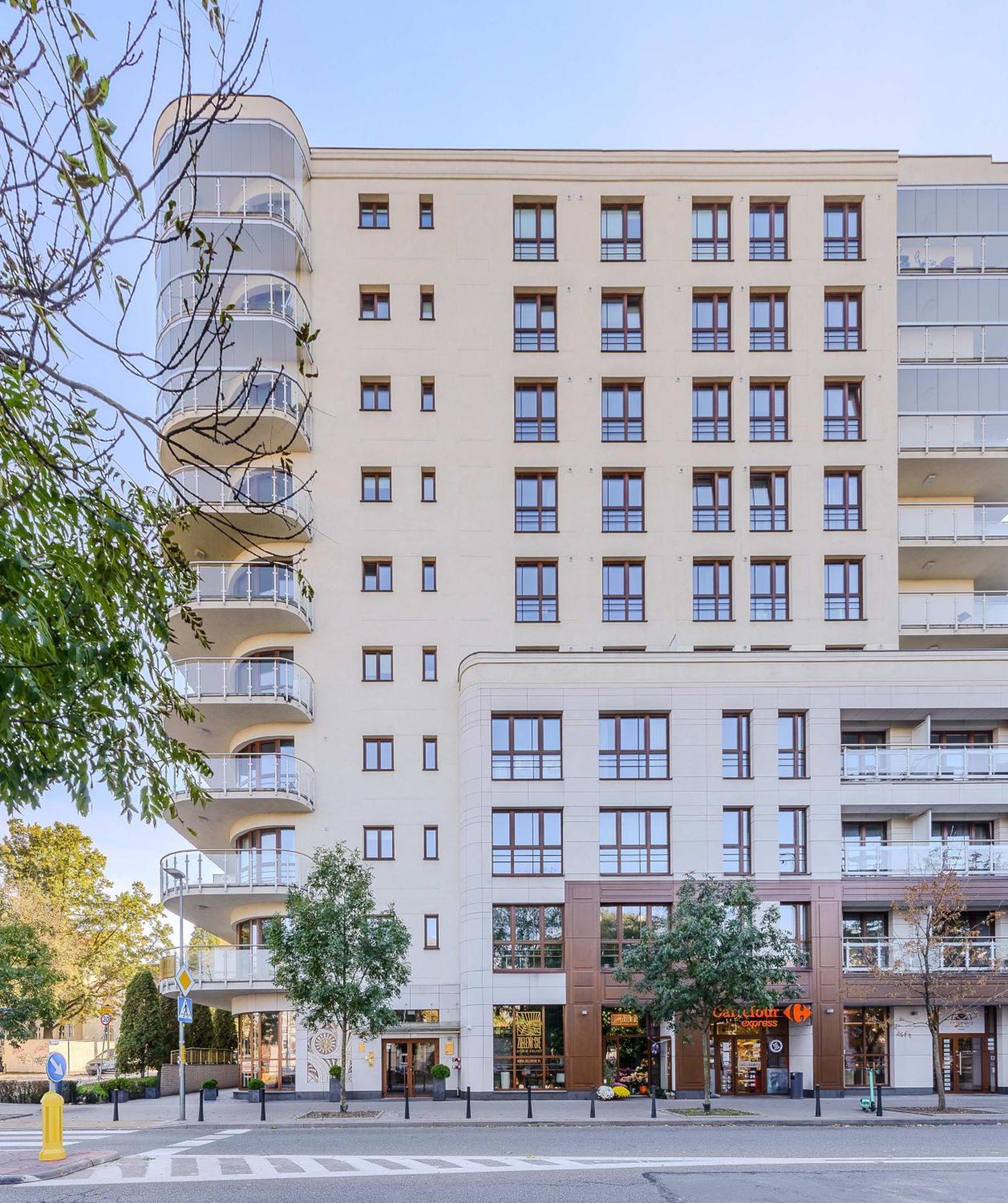 Cozy With Gym In The Center Warszawa